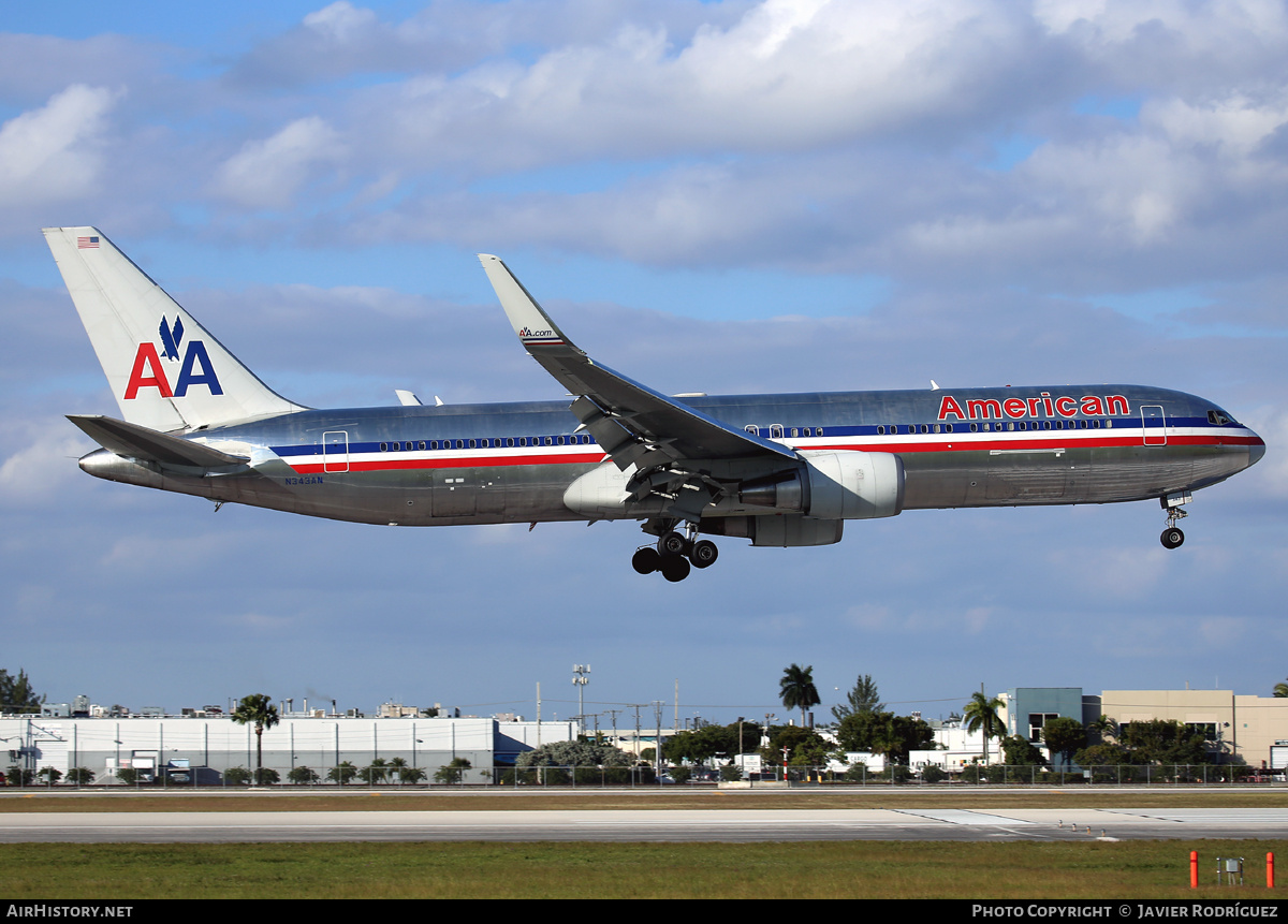 Aircraft Photo of N343AN | Boeing 767-323/ER | American Airlines | AirHistory.net #818686