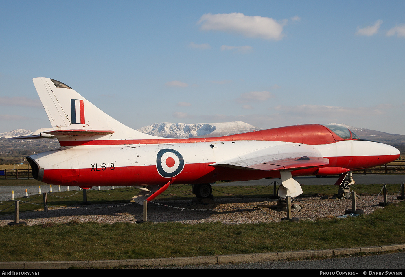 Aircraft Photo of XL618 | Hawker Hunter T7 | UK - Air Force | AirHistory.net #818754