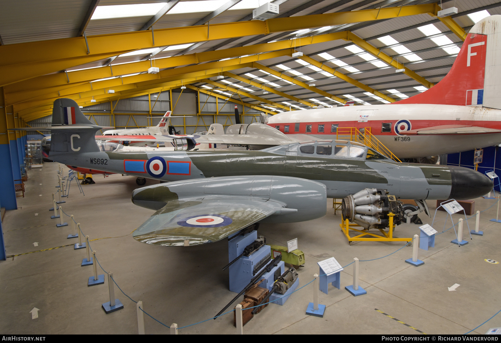 Aircraft Photo of WS692 | Gloster Meteor NF12 | UK - Air Force | AirHistory.net #818785