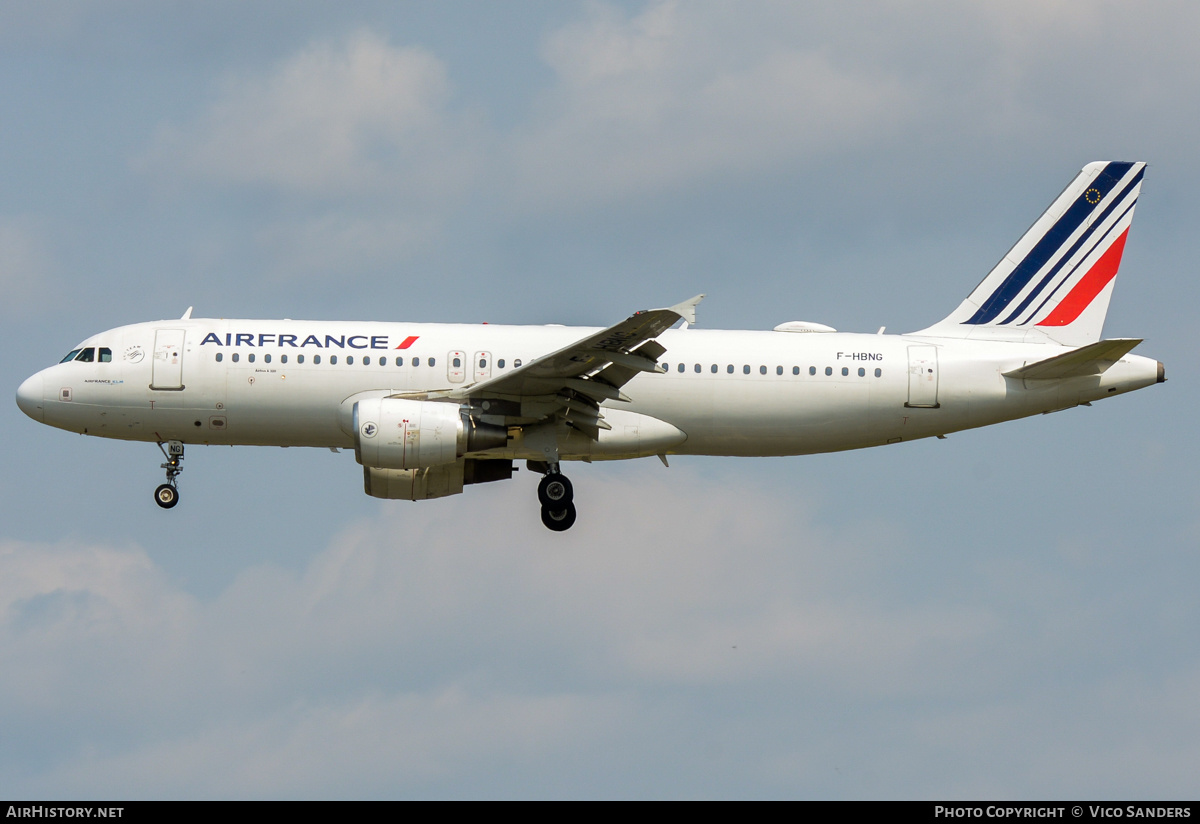 Aircraft Photo of F-HBNG | Airbus A320-214 | Air France | AirHistory.net #818824