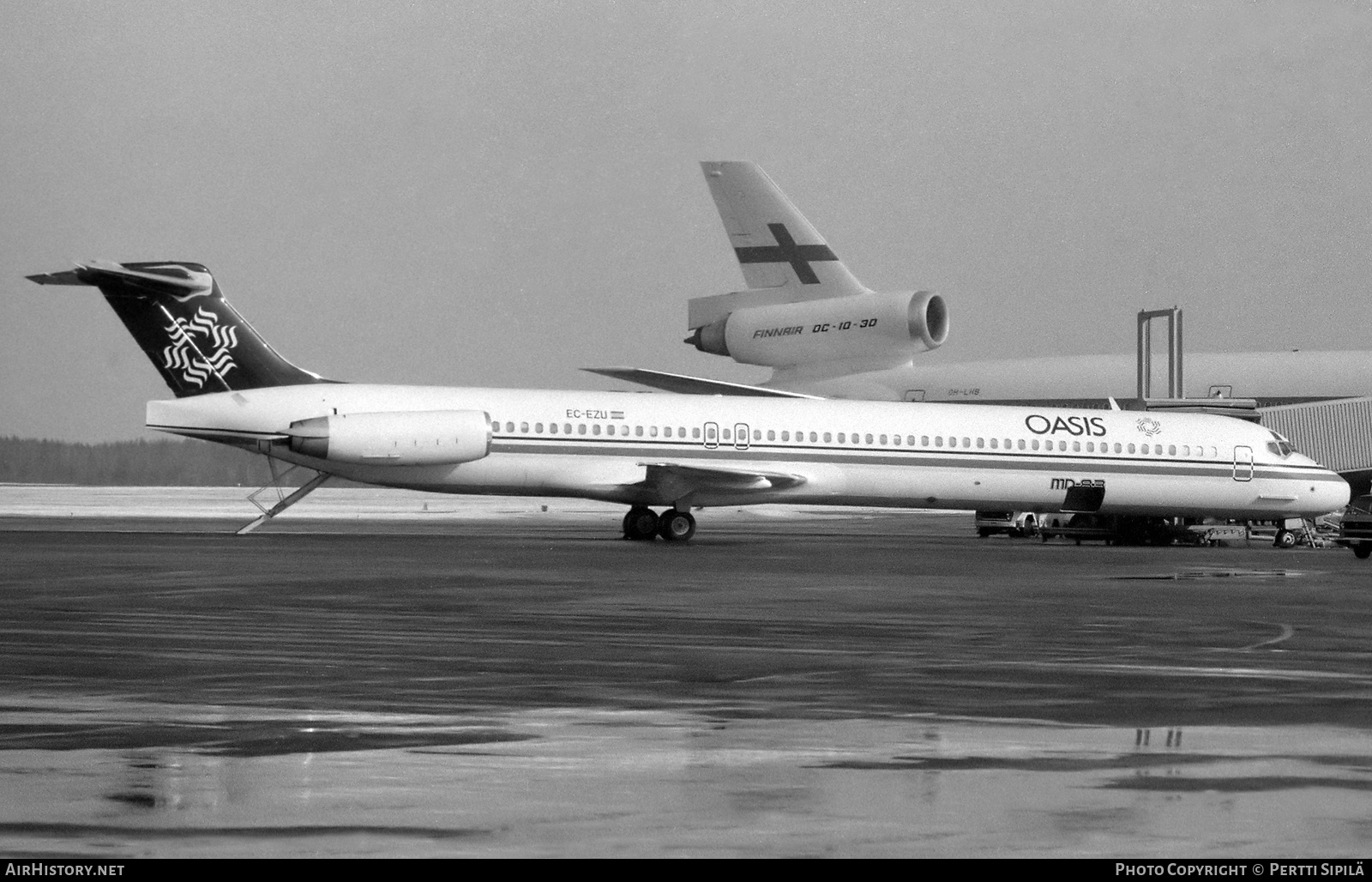 Aircraft Photo of EC-EZU | McDonnell Douglas MD-83 (DC-9-83) | Oasis International Airlines | AirHistory.net #818828