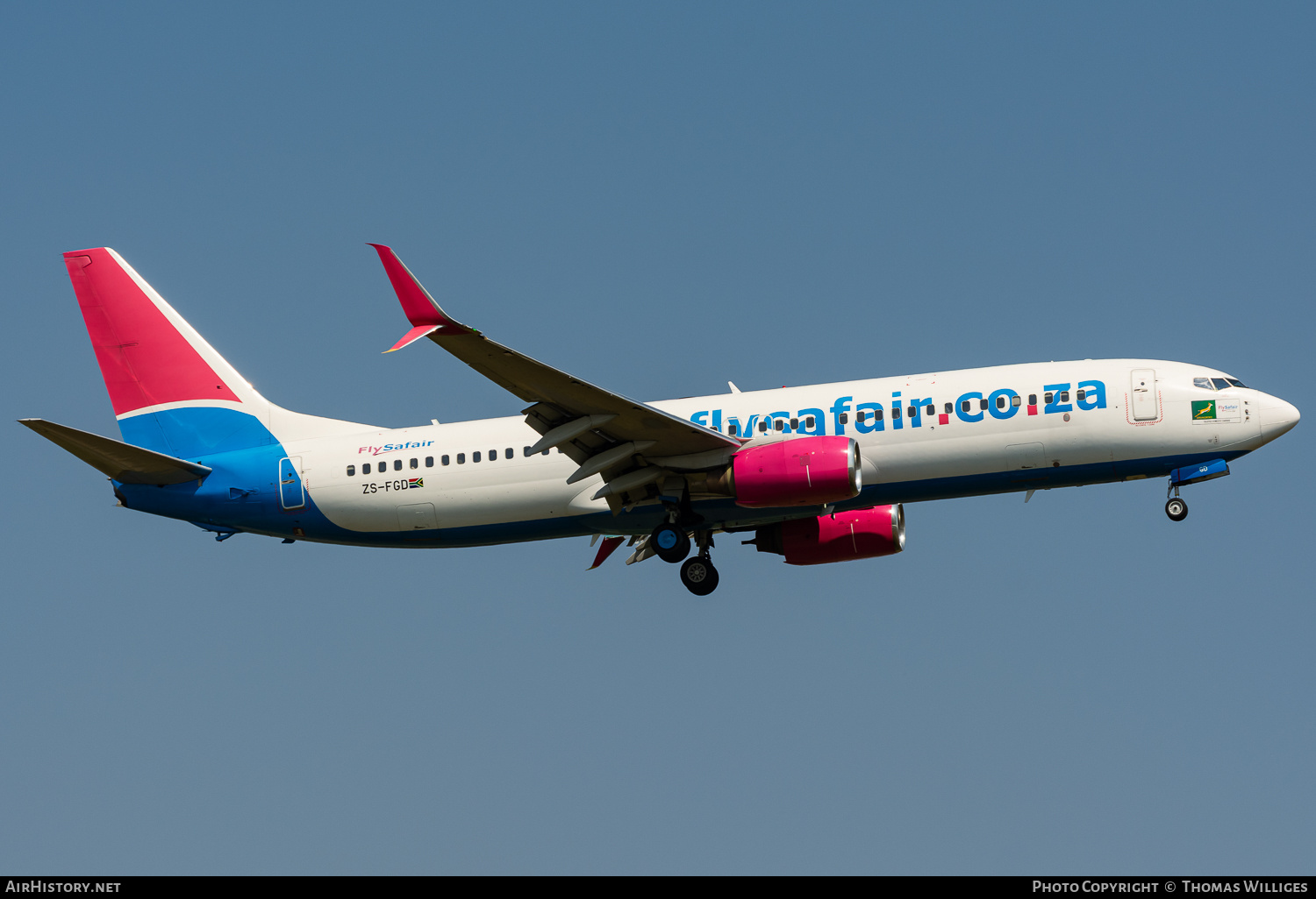 Aircraft Photo of ZS-FGD | Boeing 737-8EH | FlySafair | AirHistory.net #818924
