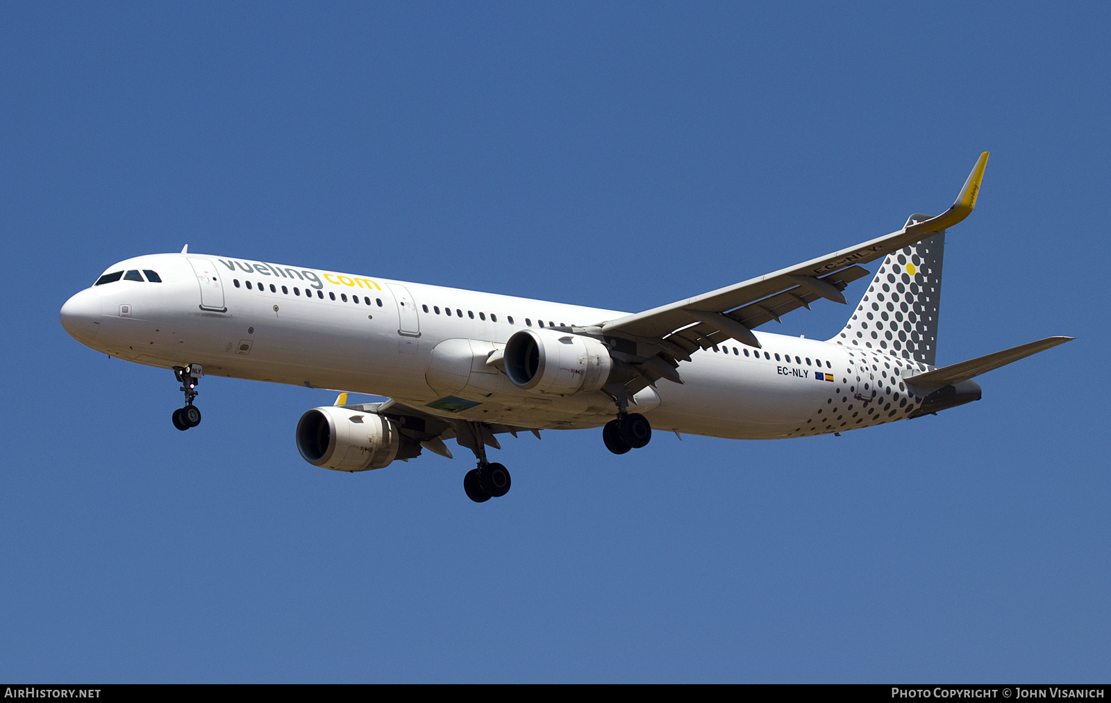 Aircraft Photo of EC-NLY | Airbus A321-211 | Vueling Airlines | AirHistory.net #818925