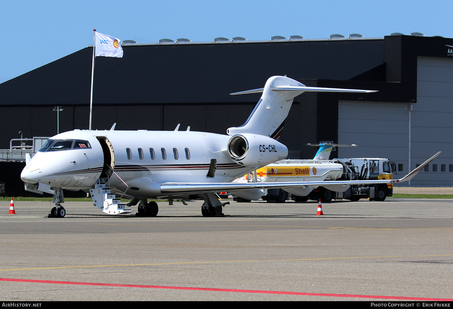 Aircraft Photo of CS-CHL | Bombardier Challenger 350 (BD-100-1A10) | AirHistory.net #818957
