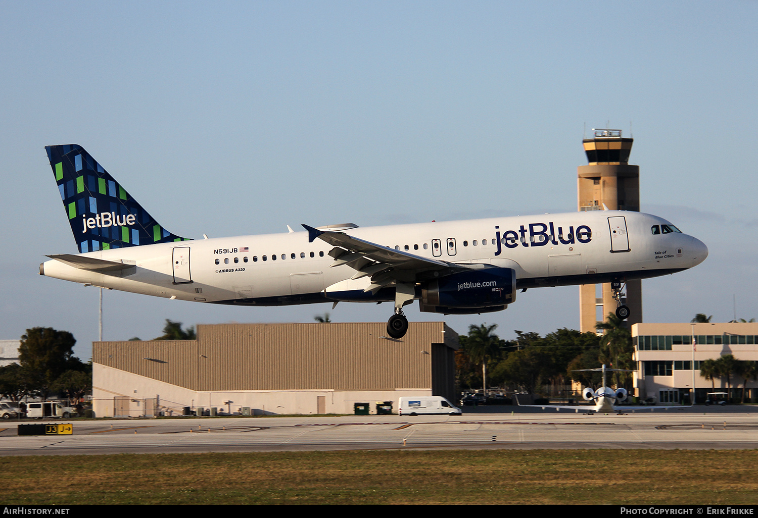 Aircraft Photo of N591JB | Airbus A320-232 | JetBlue Airways | AirHistory.net #818965