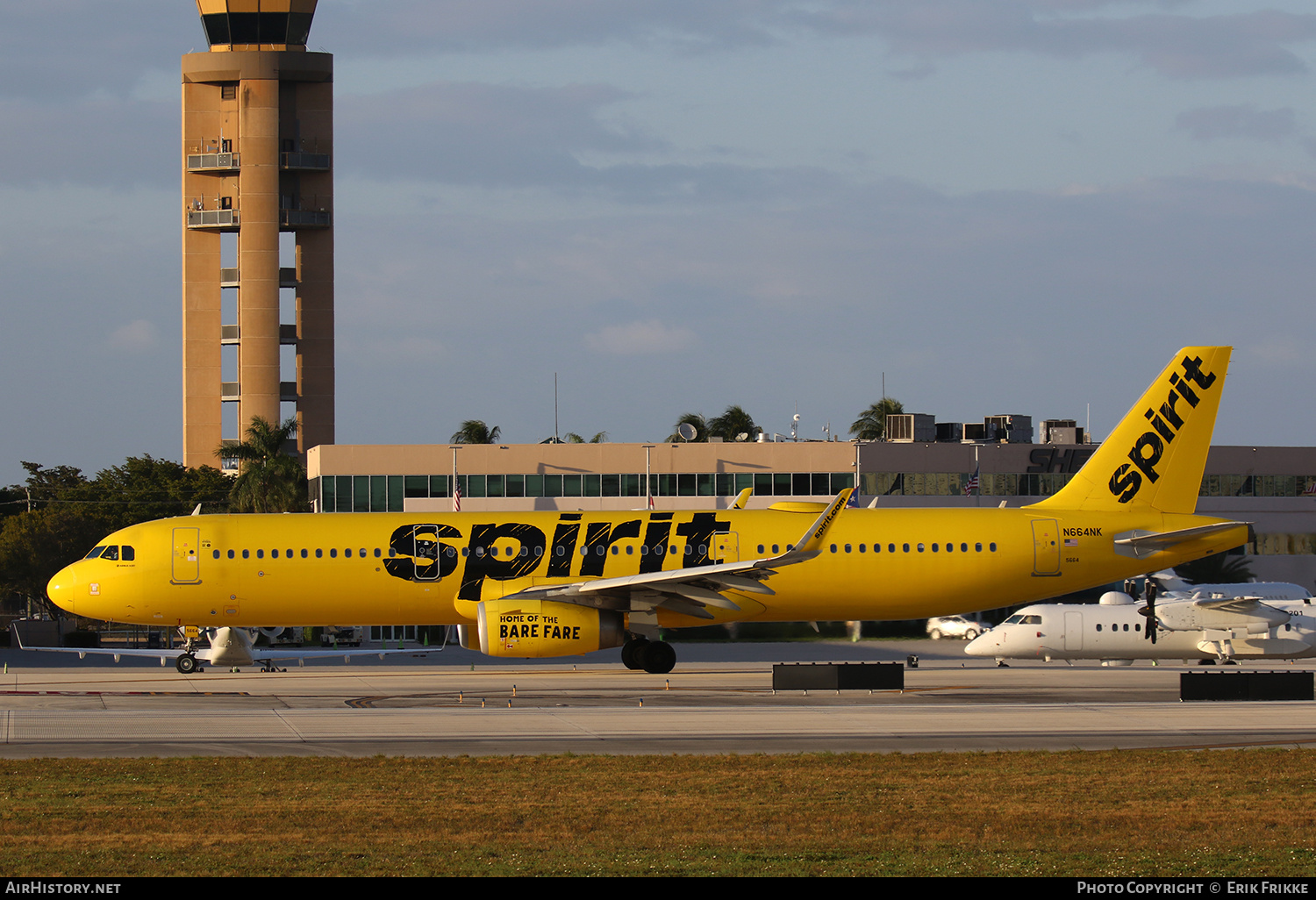 Aircraft Photo of N664NK | Airbus A321-231 | Spirit Airlines | AirHistory.net #818979