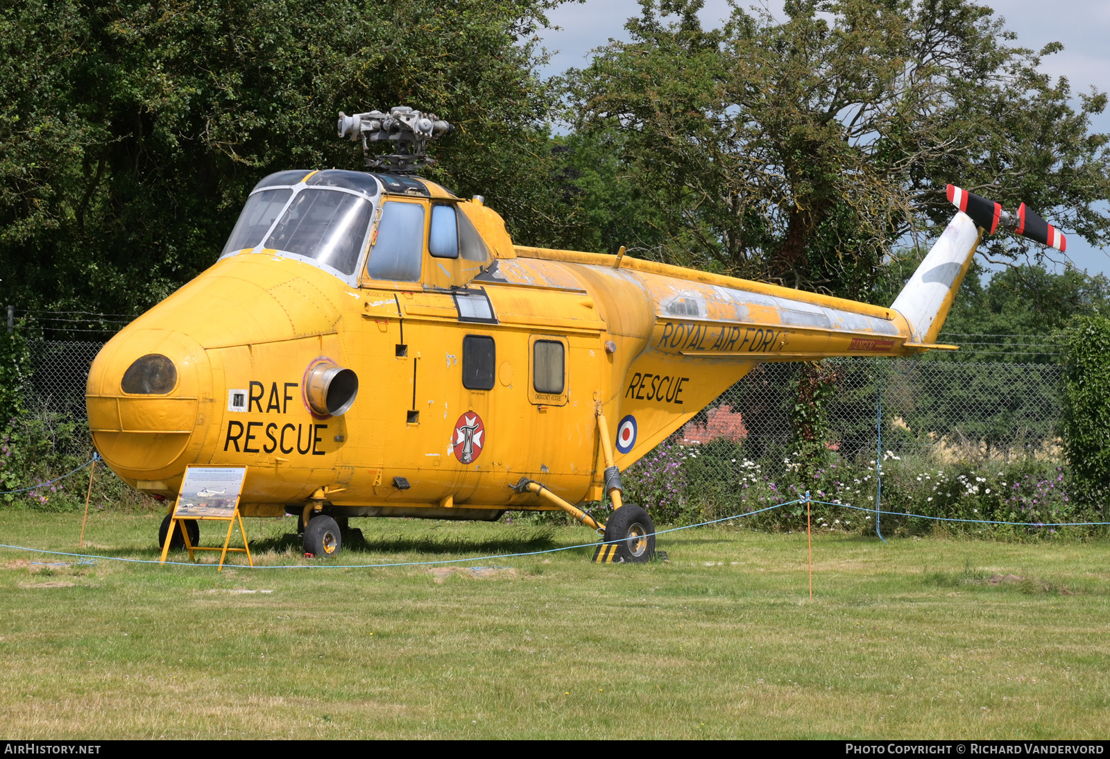 Aircraft Photo of XP355 | Westland WS-55-3 Whirlwind HAR10 | UK - Air Force | AirHistory.net #818984