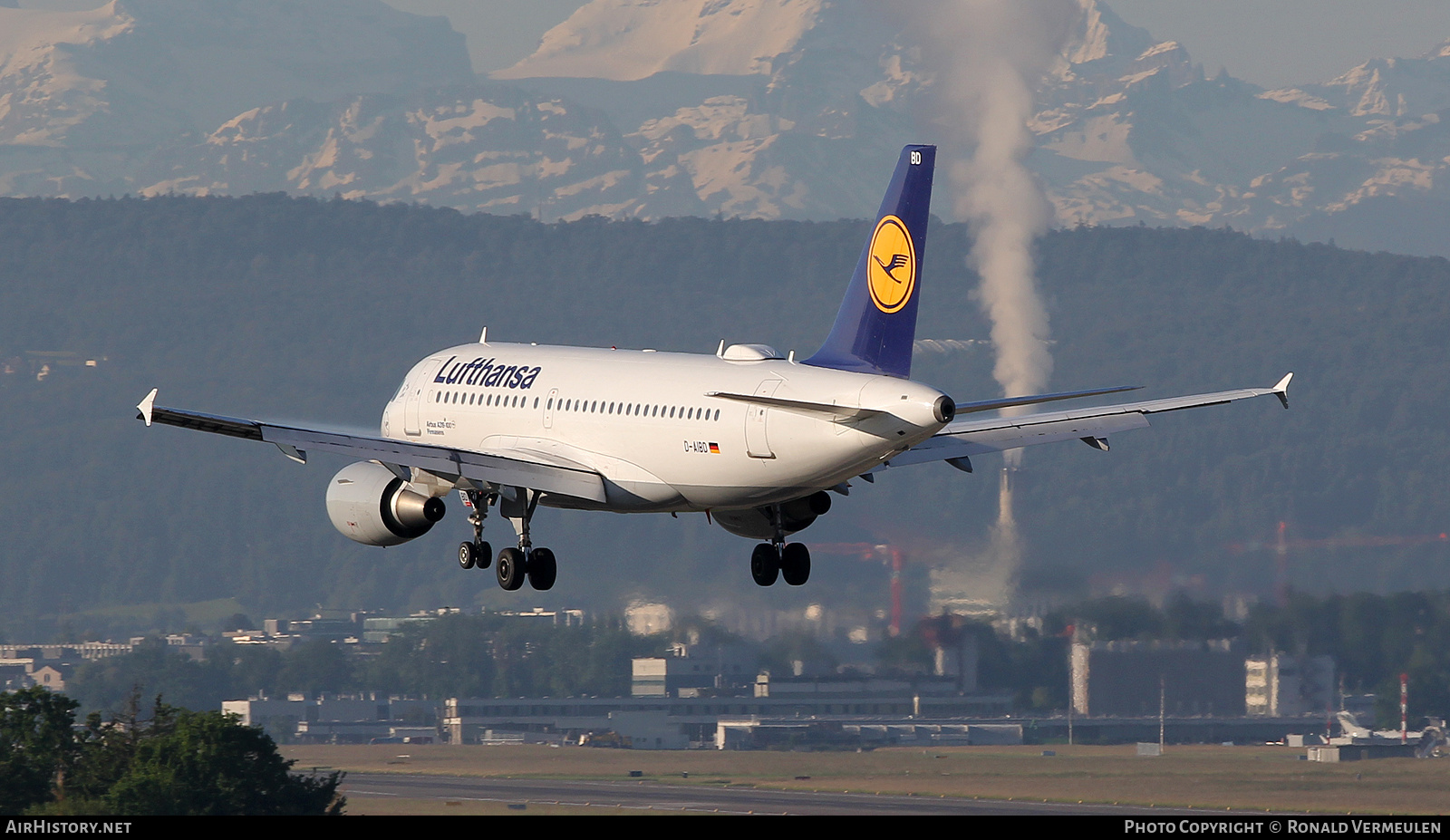 Aircraft Photo of D-AIBD | Airbus A319-112 | Lufthansa | AirHistory.net #819074
