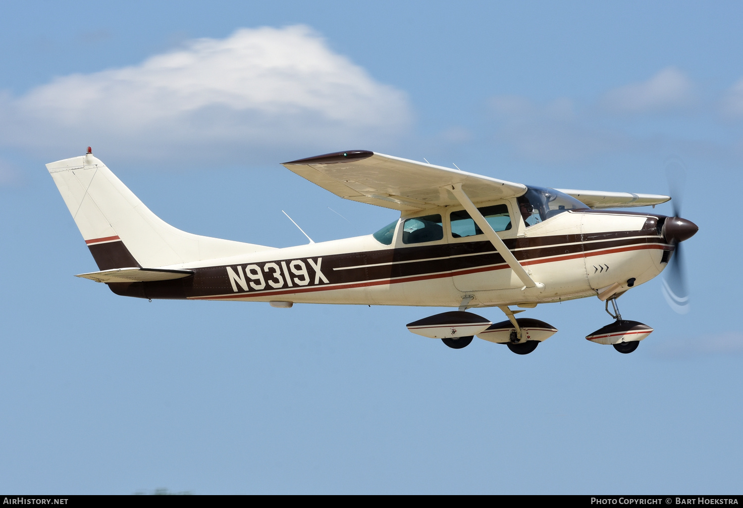 Aircraft Photo of N9319X | Cessna 182E | AirHistory.net #819095