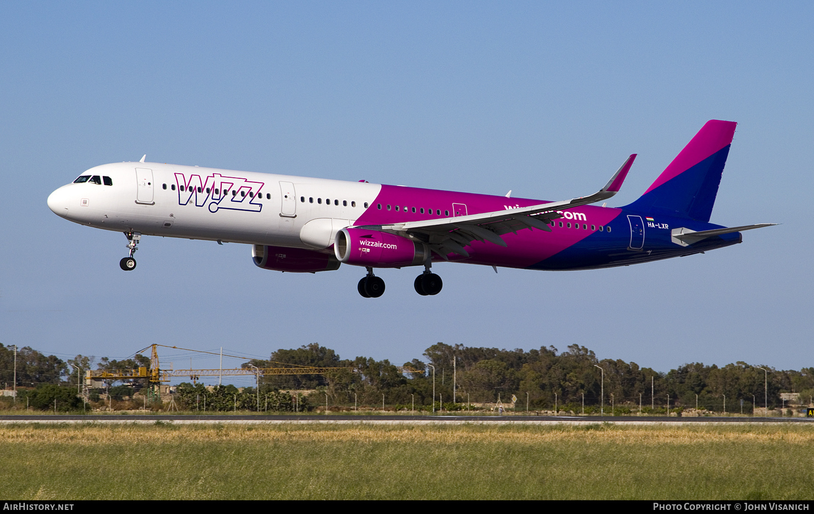 Aircraft Photo of HA-LXR | Airbus A321-231 | Wizz Air | AirHistory.net #819125