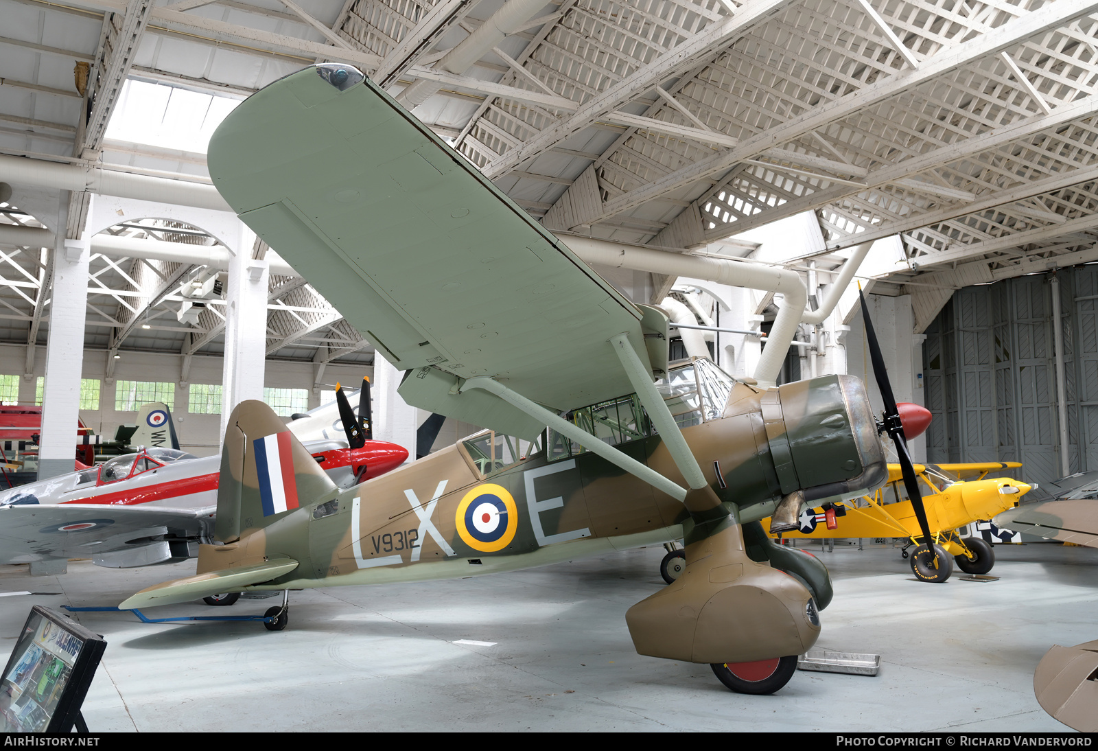 Aircraft Photo of G-CCOM / V9312 | Westland Lysander Mk.III | UK - Air Force | AirHistory.net #819173