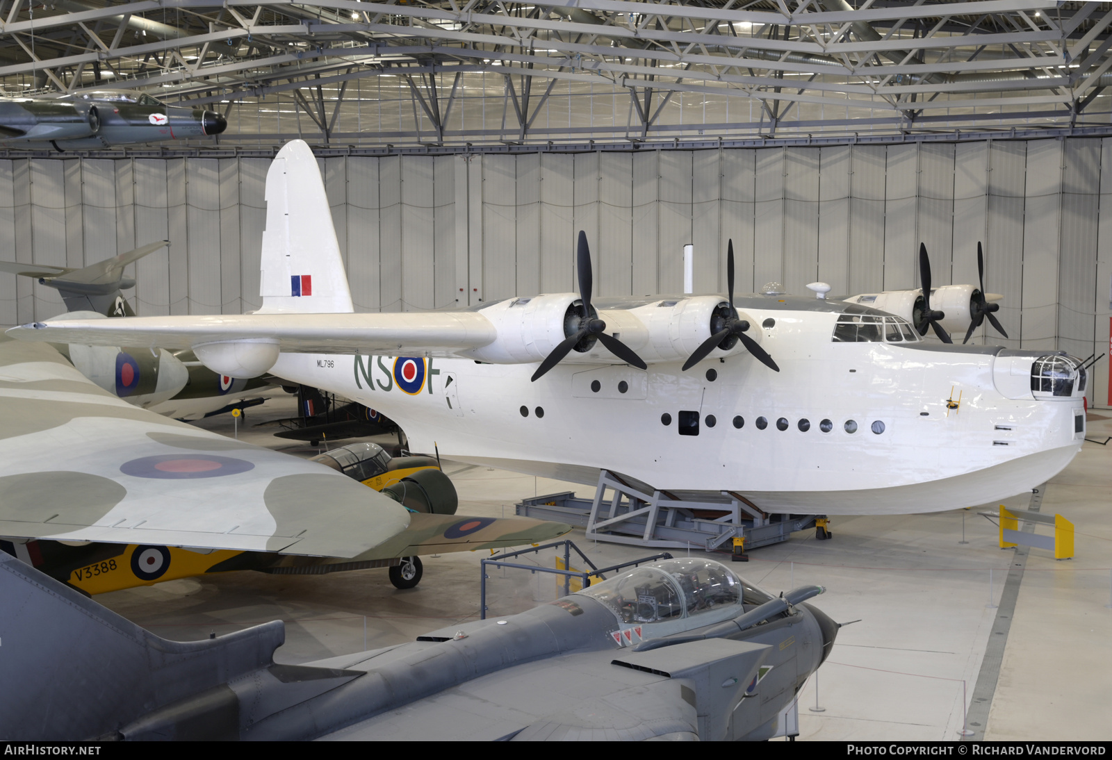 Aircraft Photo of ML796 | Short S.25 Sunderland 5 | UK - Air Force | AirHistory.net #819188