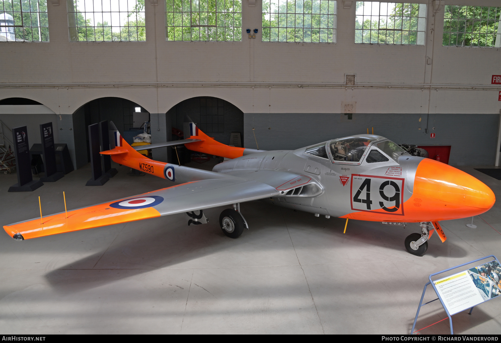 Aircraft Photo of WZ590 | De Havilland D.H. 115 Vampire T11 | UK - Air Force | AirHistory.net #819216
