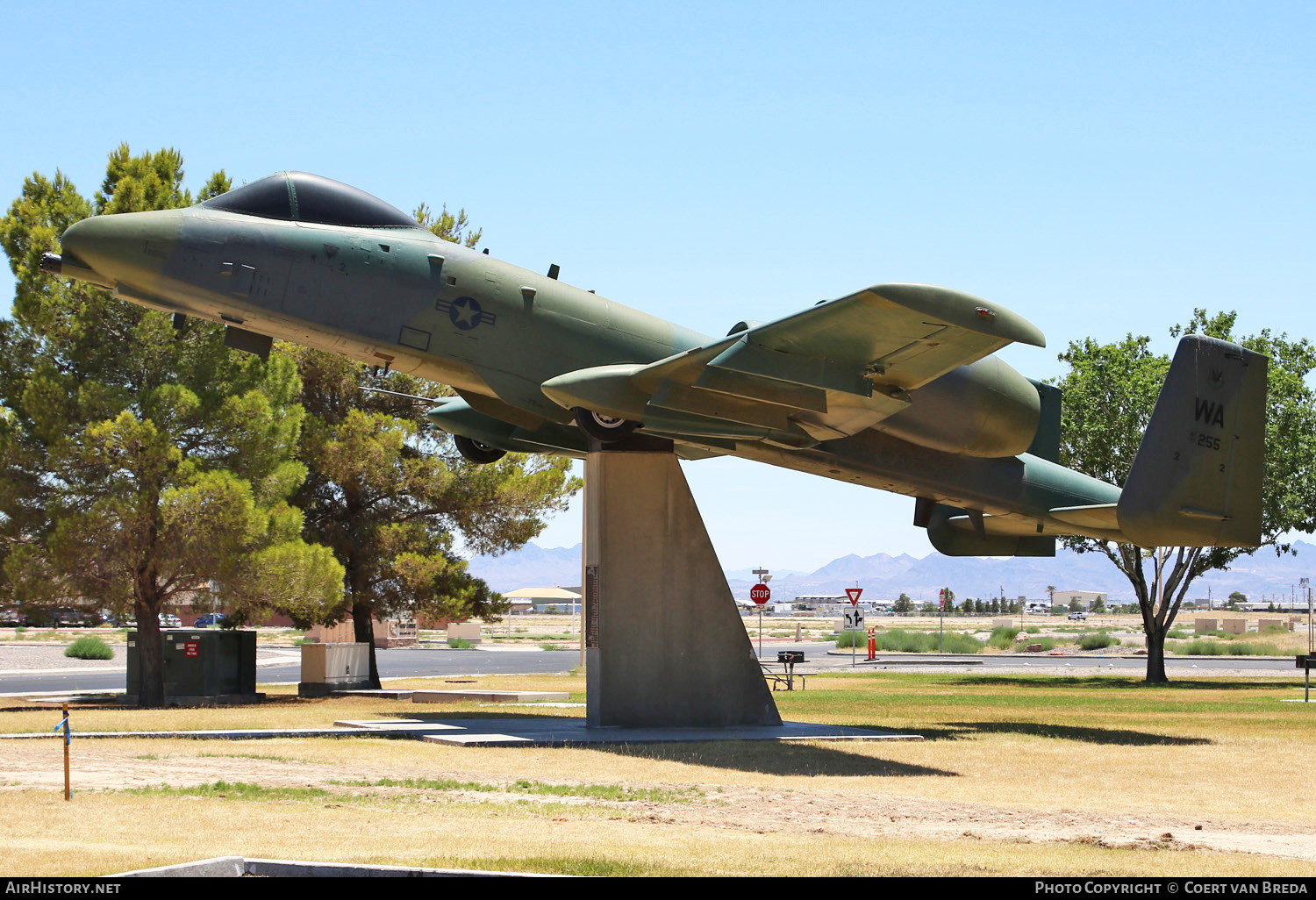 Aircraft Photo of 77-0255 / AF77-255 | Fairchild A-10A Thunderbolt II | USA - Air Force | AirHistory.net #819239