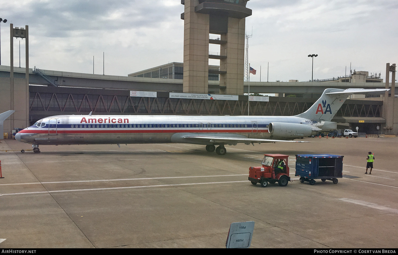 Aircraft Photo of N555AN | McDonnell Douglas MD-82 (DC-9-82) | American Airlines | AirHistory.net #819288