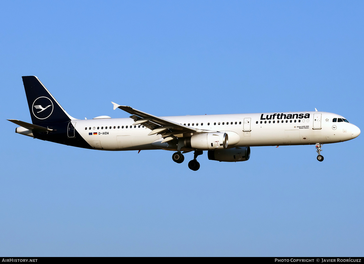 Aircraft Photo of D-AIDW | Airbus A321-231 | Lufthansa | AirHistory.net #819336