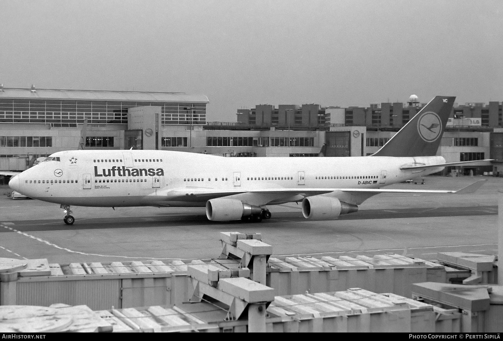 Aircraft Photo of D-ABVC | Boeing 747-430 | Lufthansa | AirHistory.net #819352