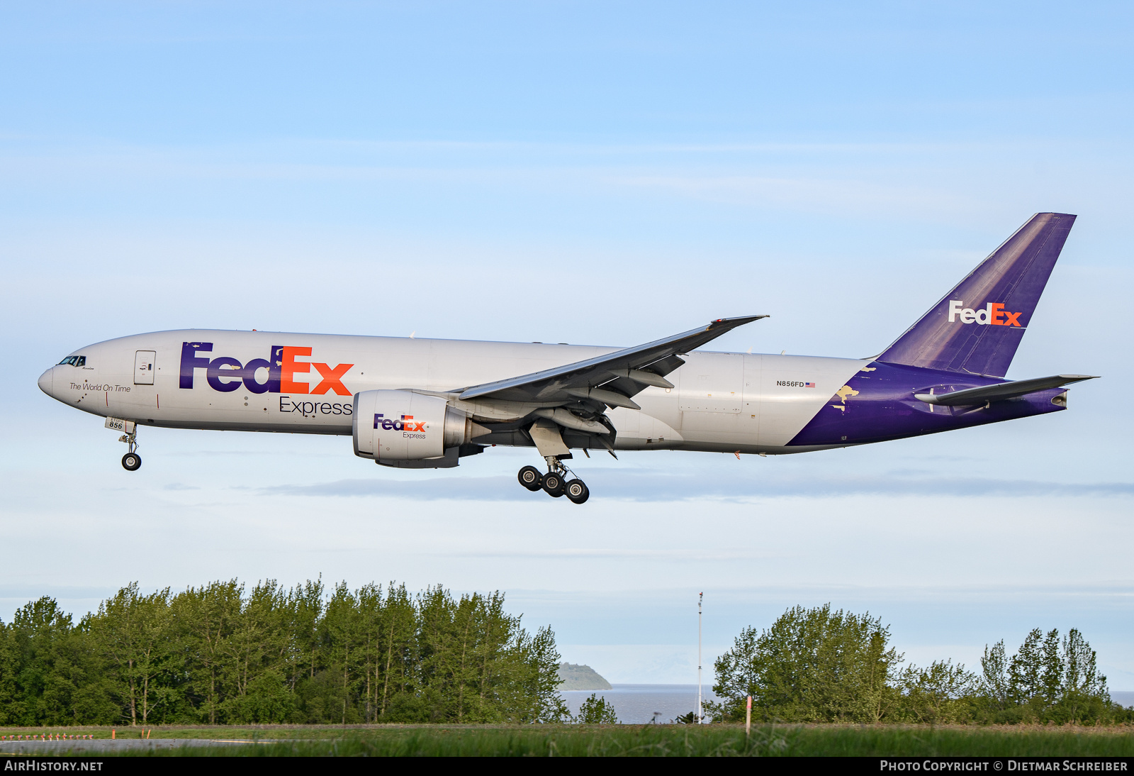 Aircraft Photo of N856FD | Boeing 777-FS2 | FedEx Express - Federal Express | AirHistory.net #819362