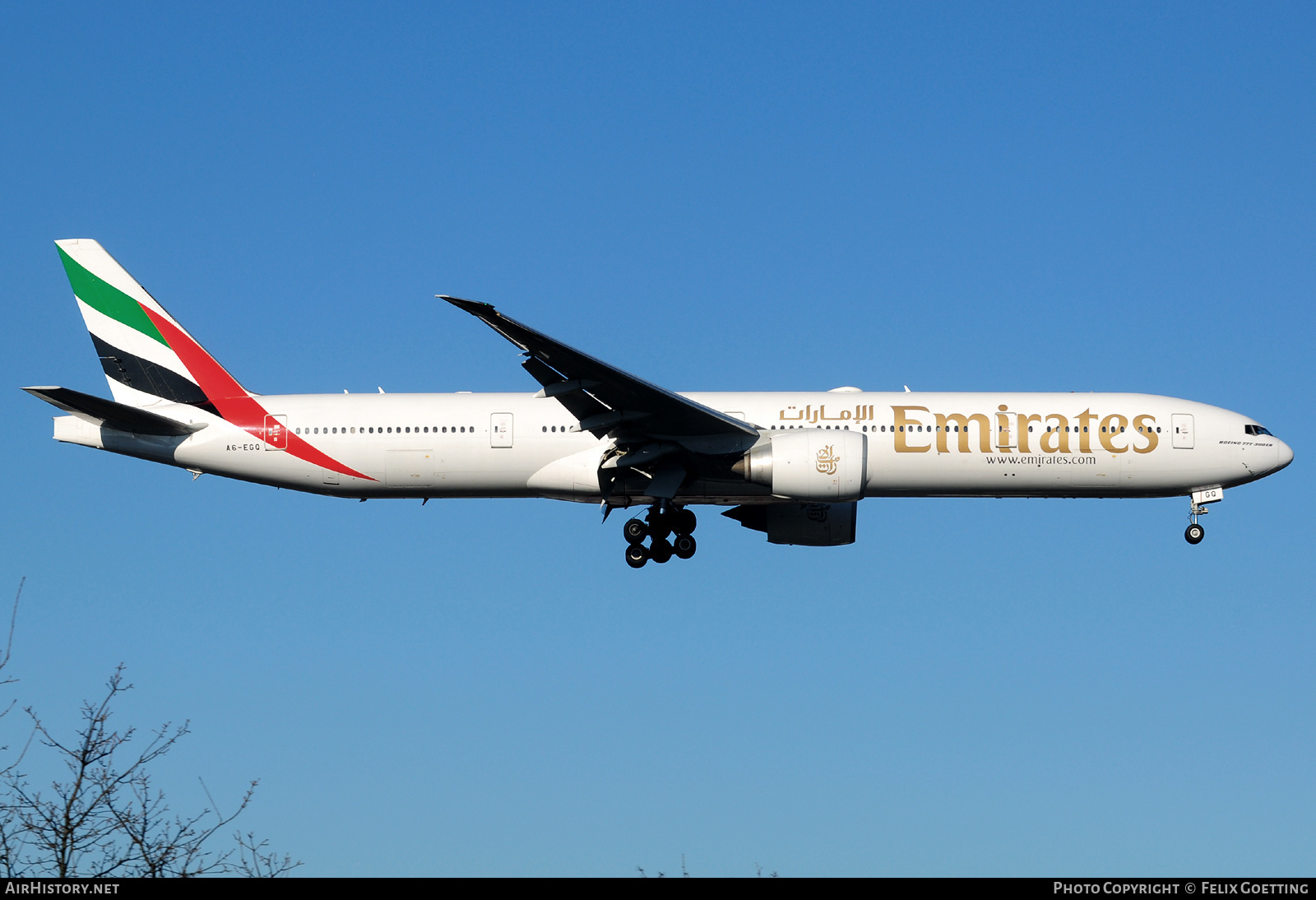Aircraft Photo of A6-EGQ | Boeing 777-31H/ER | Emirates | AirHistory.net #819377