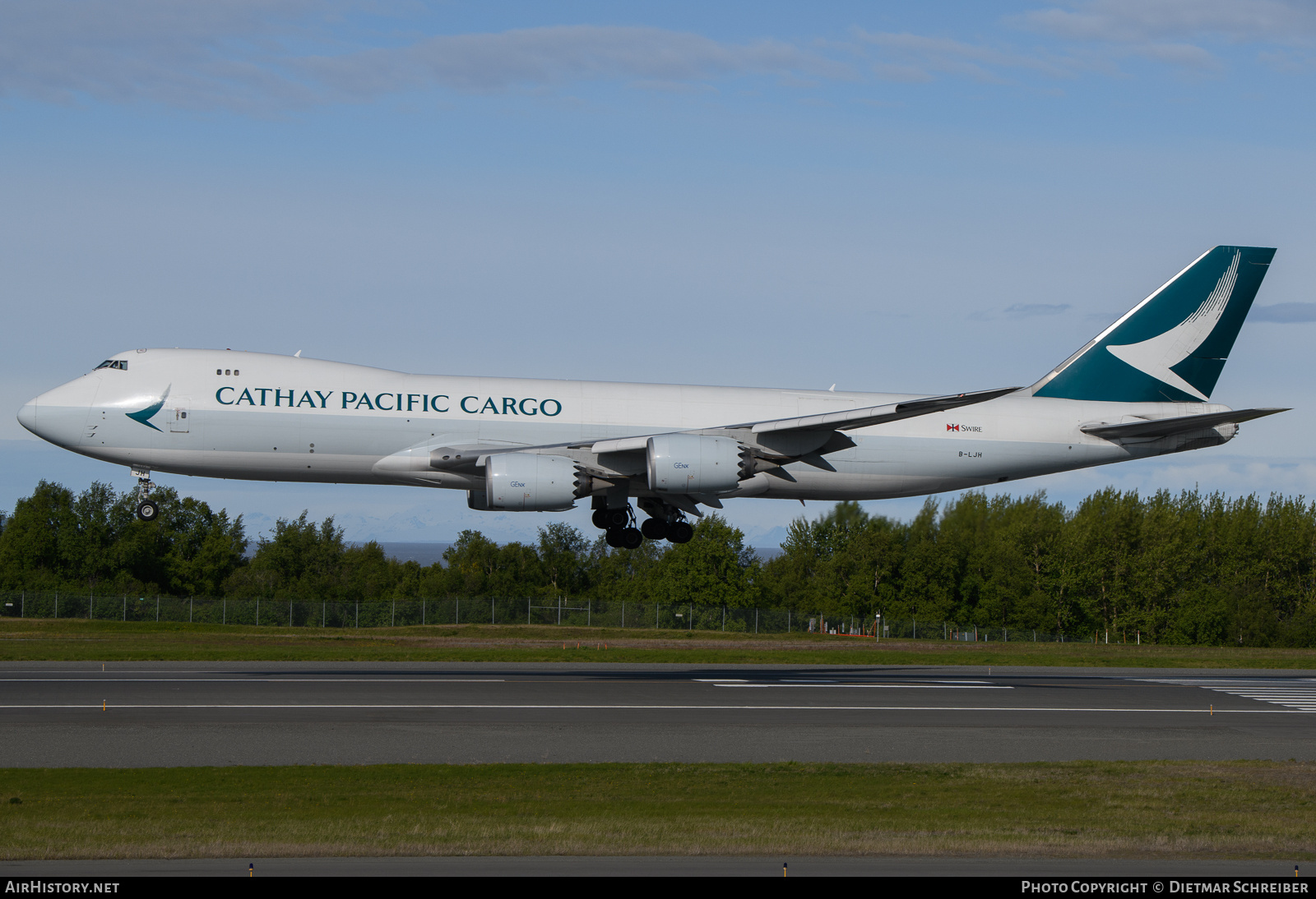 Aircraft Photo of B-LJH | Boeing 747-867F/SCD | Cathay Pacific Airways Cargo | AirHistory.net #819396