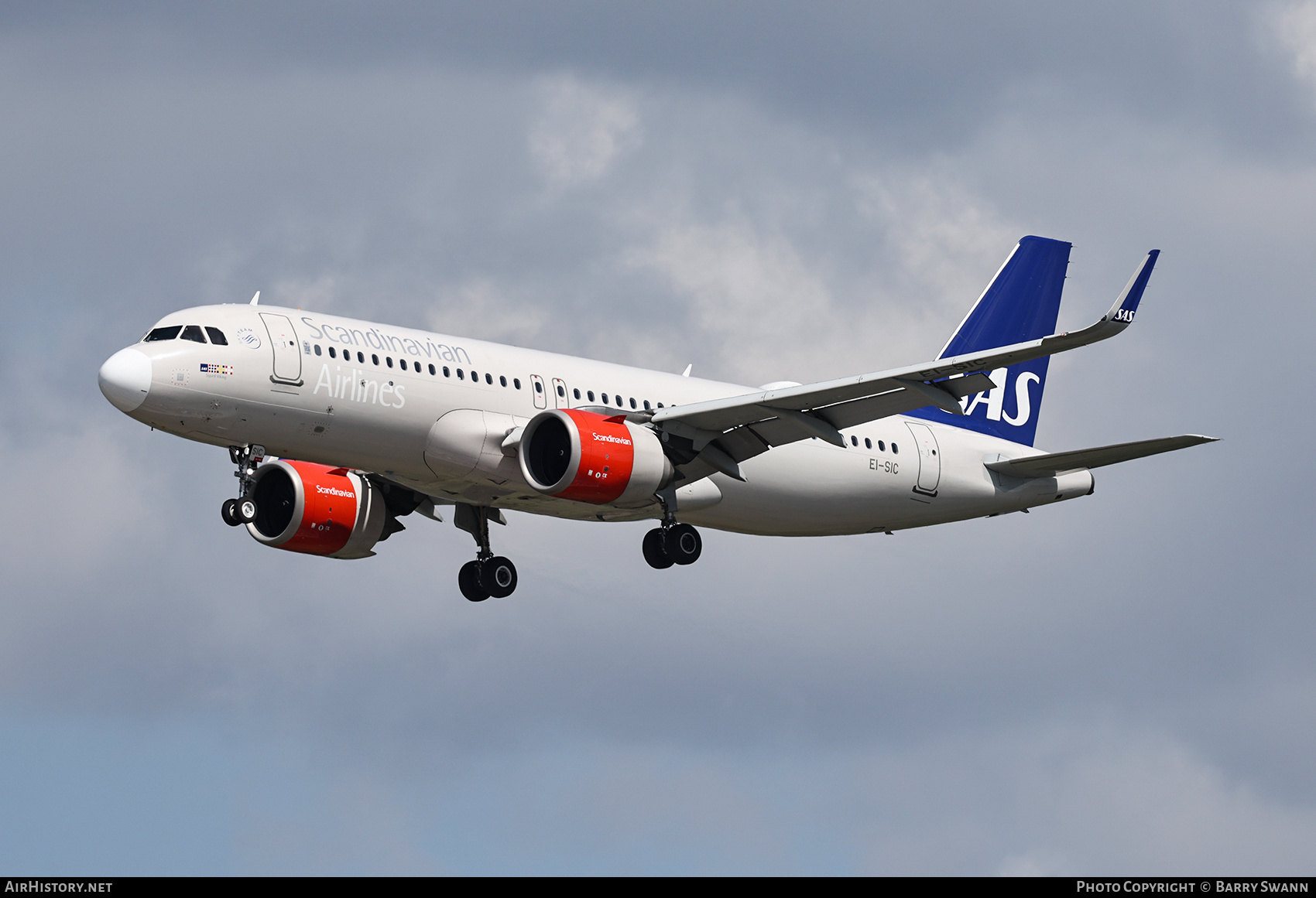 Aircraft Photo of EI-SIC | Airbus A320-251N | Scandinavian Airlines - SAS | AirHistory.net #819431