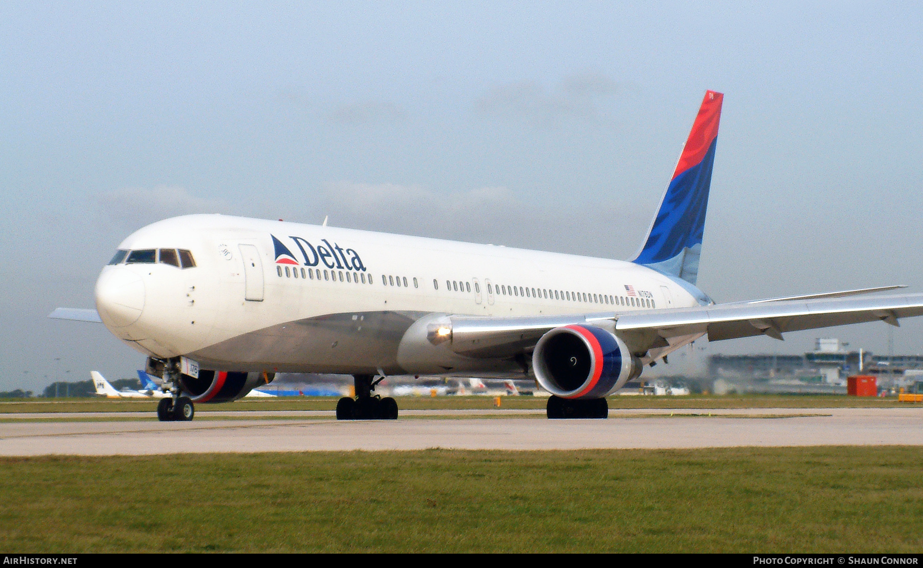 Aircraft Photo of N176DN | Boeing 767-332/ER | Delta Air Lines | AirHistory.net #819593