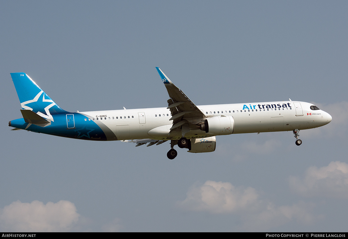 Aircraft Photo of C-GOKC | Airbus A321-271NX | Air Transat | AirHistory.net #819604