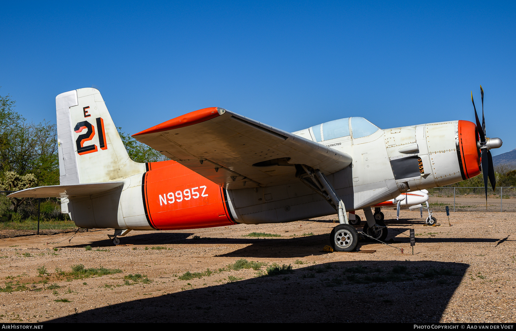 Aircraft Photo of N9995Z | Grumman AF-2S Guardian | AirHistory.net #819635
