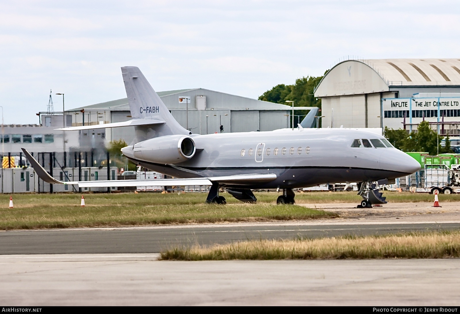 Aircraft Photo of C-FABH | Dassault Falcon 2000LX | AirHistory.net #819649