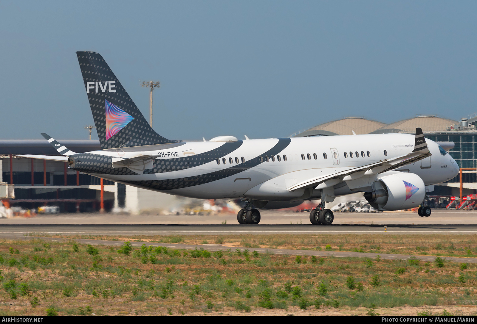 Aircraft Photo of 9H-FIVE | Airbus ACJ220 TwoTwenty (BD-500-1A10) | Five Global Holdings | AirHistory.net #819836