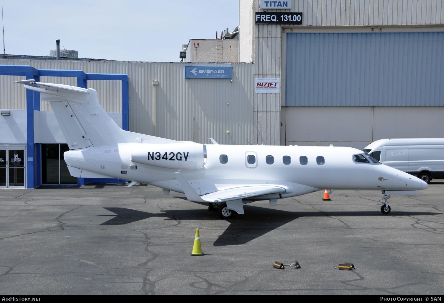 Aircraft Photo of N342GV | Embraer EMB-505 Phenom 300E | AirHistory.net #819888