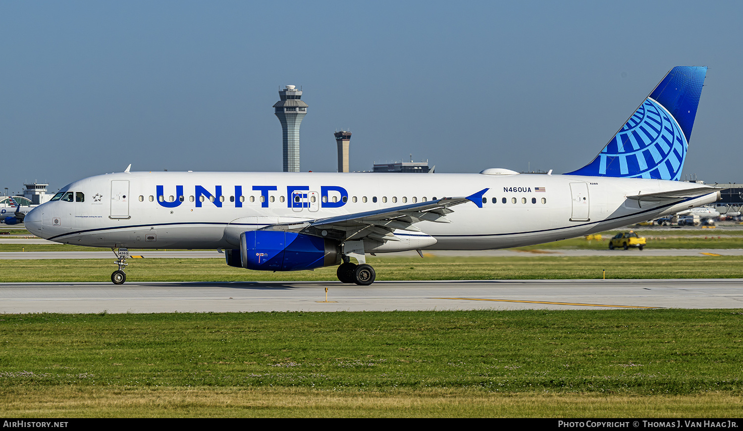 Aircraft Photo of N460UA | Airbus A320-232 | United Airlines | AirHistory.net #819918