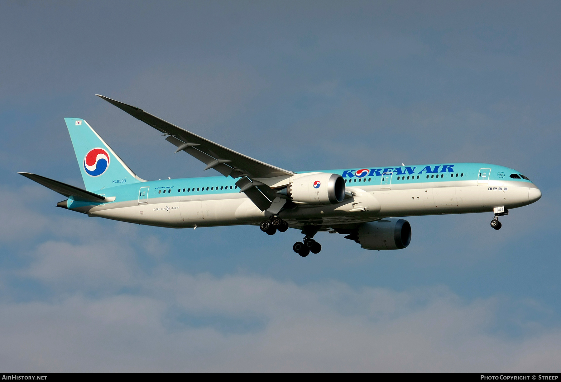 Aircraft Photo of HL8393 | Boeing 787-9 Dreamliner | Korean Air | AirHistory.net #819966