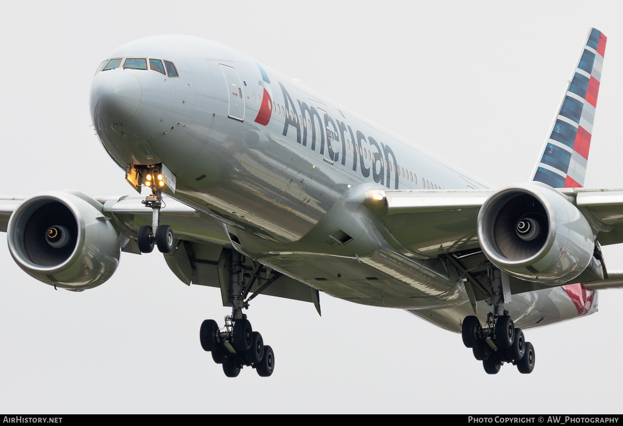 Aircraft Photo of N755AN | Boeing 777-223/ER | American Airlines | AirHistory.net #820007