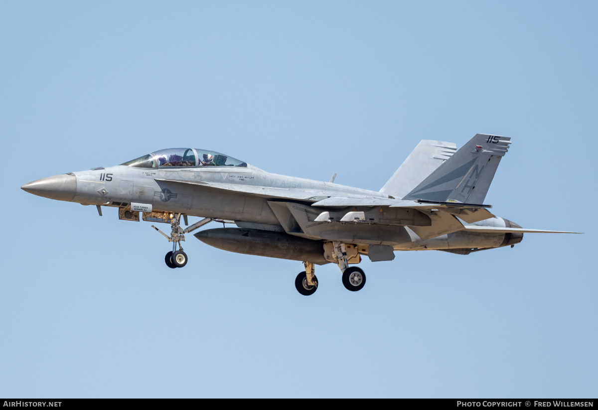 Aircraft Photo of 169651 | Boeing F/A-18F Super Hornet | USA - Navy | AirHistory.net #820031