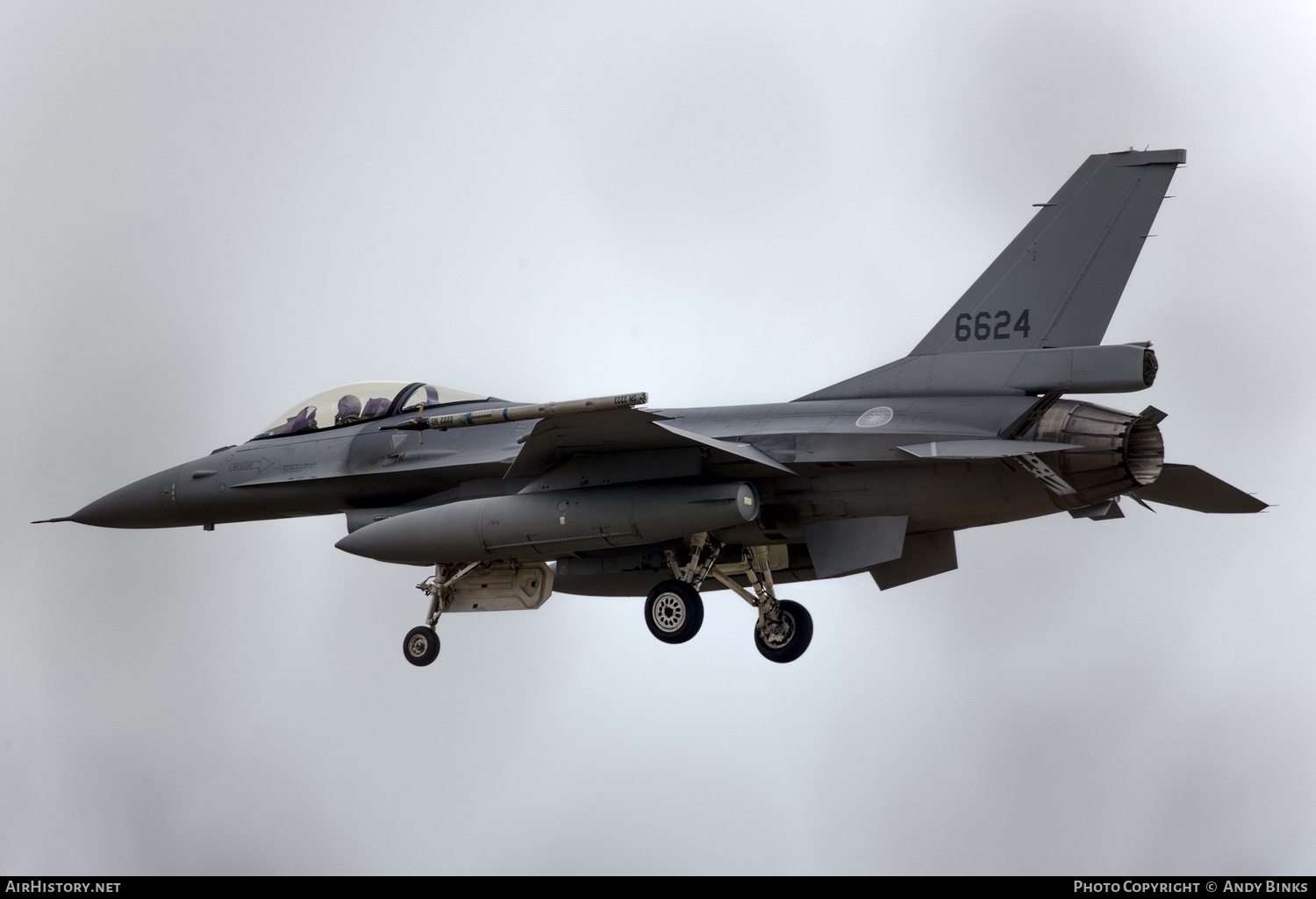Aircraft Photo of 6624 | Lockheed F-16A Fighting Falcon | Taiwan - Air Force | AirHistory.net #820043