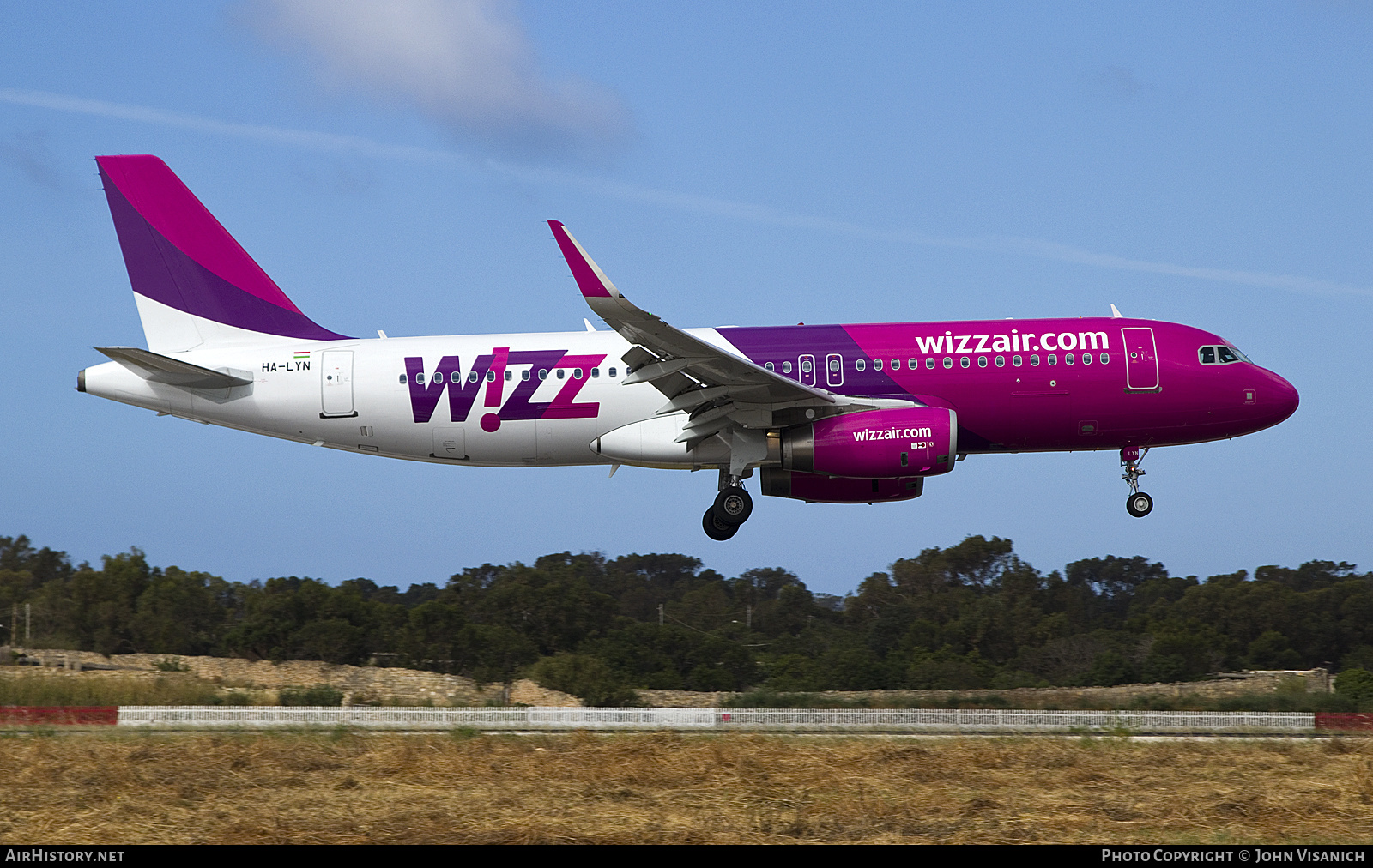 Aircraft Photo of HA-LYN | Airbus A320-232 | Wizz Air | AirHistory.net #820131