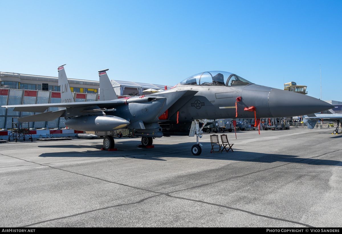 Aircraft Photo of 00-3001 / AF00-3001 | Boeing F-15E Strike Eagle | USA - Air Force | AirHistory.net #820152
