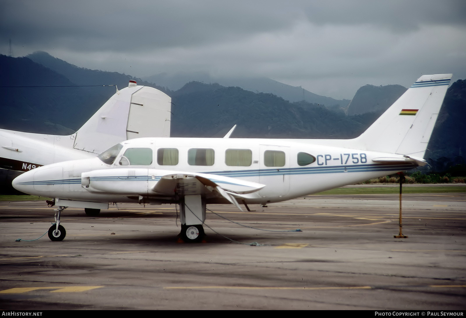 Aircraft Photo of CP-1758 | Piper PA-31-350 Navajo Chieftain | AirHistory.net #820157