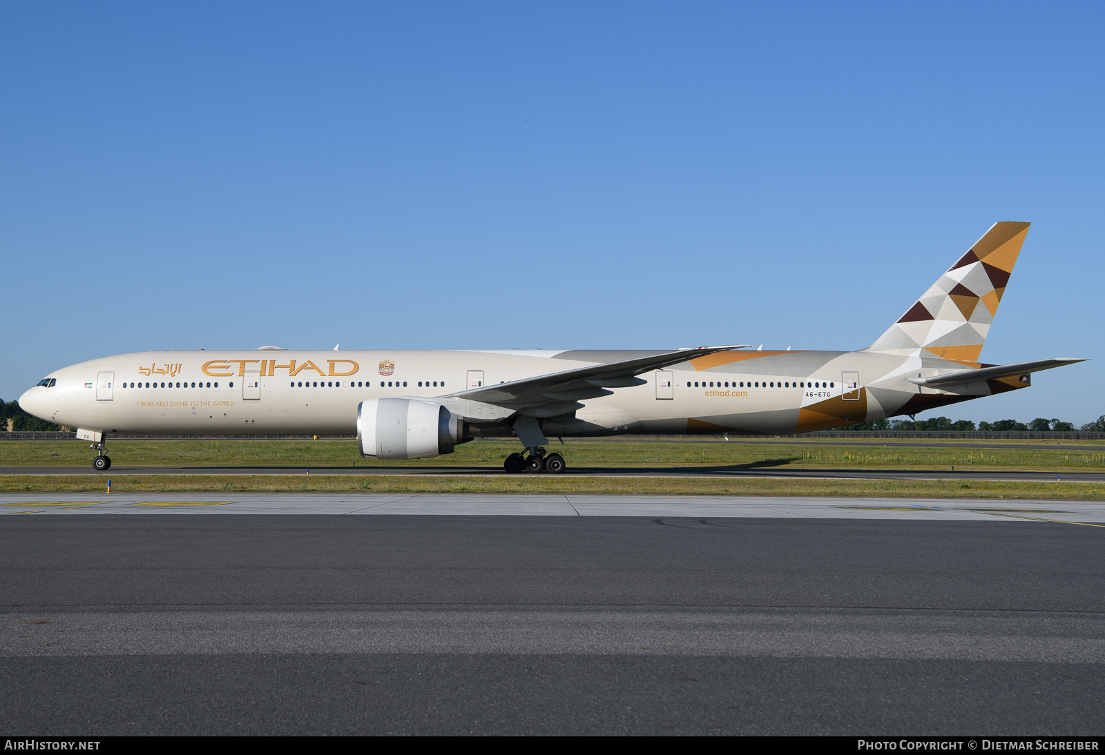 Aircraft Photo of A6-ETG | Boeing 777-3FX/ER | Etihad Airways | AirHistory.net #820222