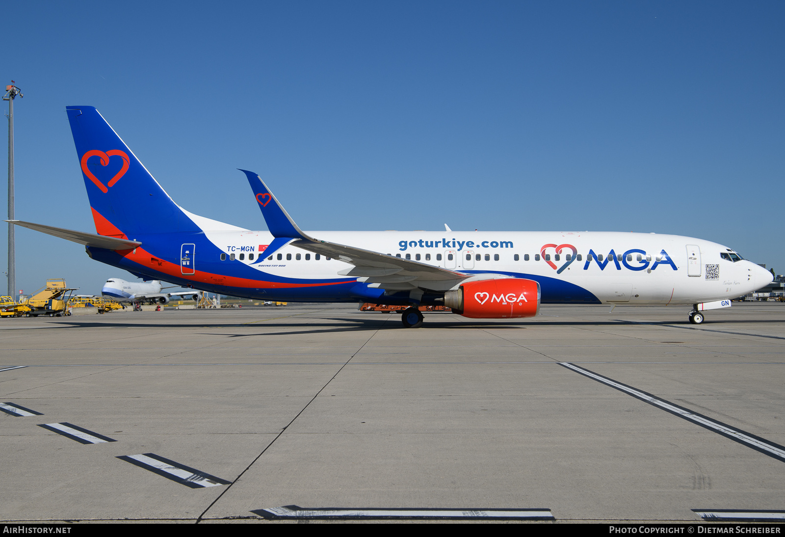 Aircraft Photo of TC-MGN | Boeing 737-8S3 | MGA - Mavi Gok Aviation | AirHistory.net #820258