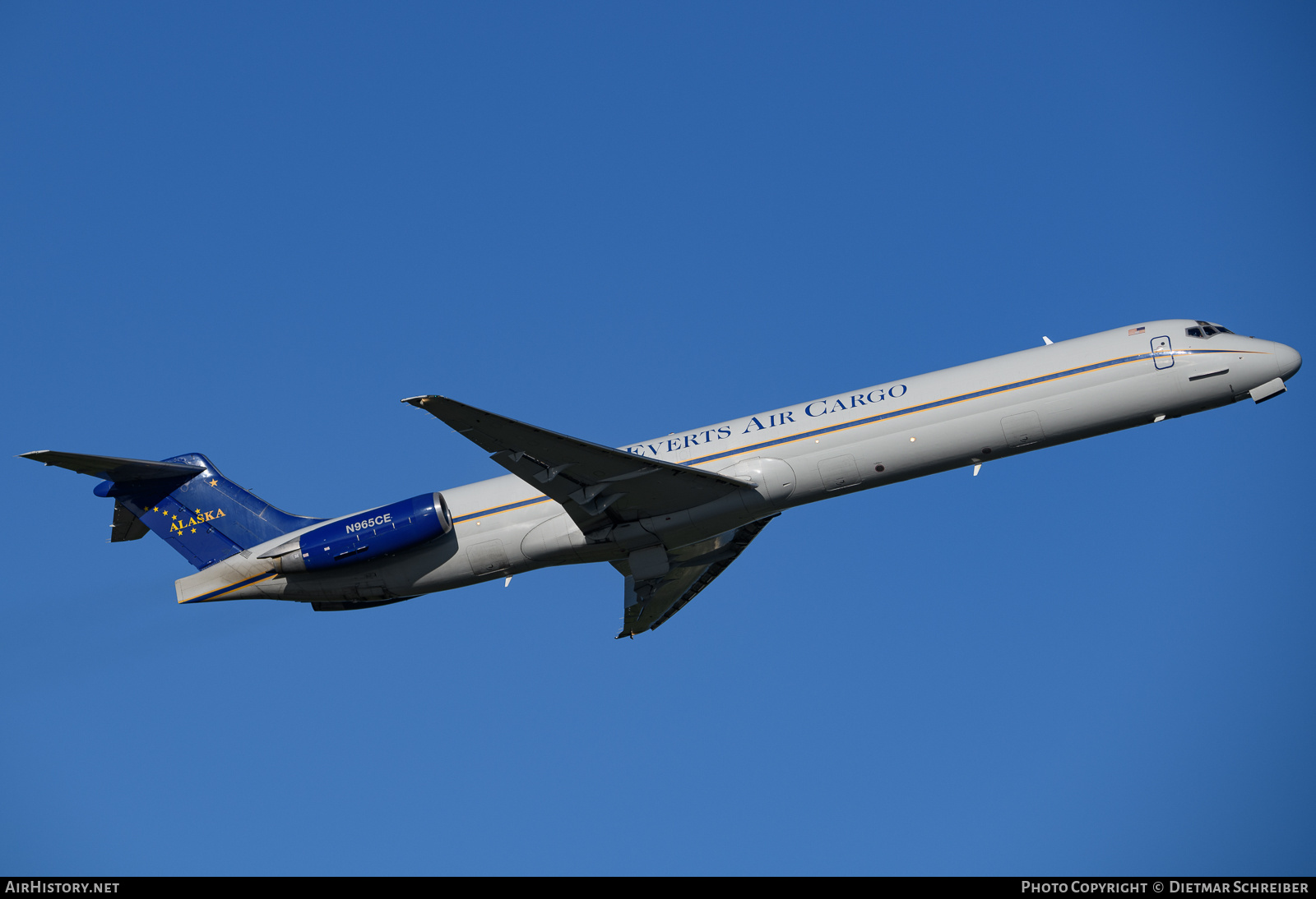 Aircraft Photo of N965CE | McDonnell Douglas MD-83 (DC-9-83) | Everts Air Cargo | AirHistory.net #820297