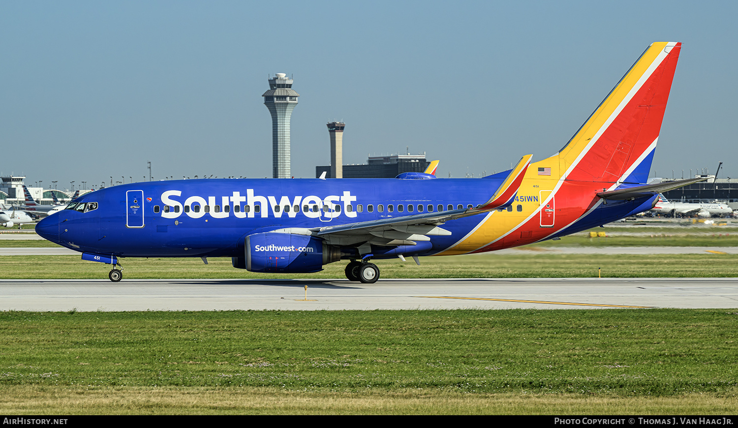 Aircraft Photo of N451WN | Boeing 737-7H4 | Southwest Airlines | AirHistory.net #820351