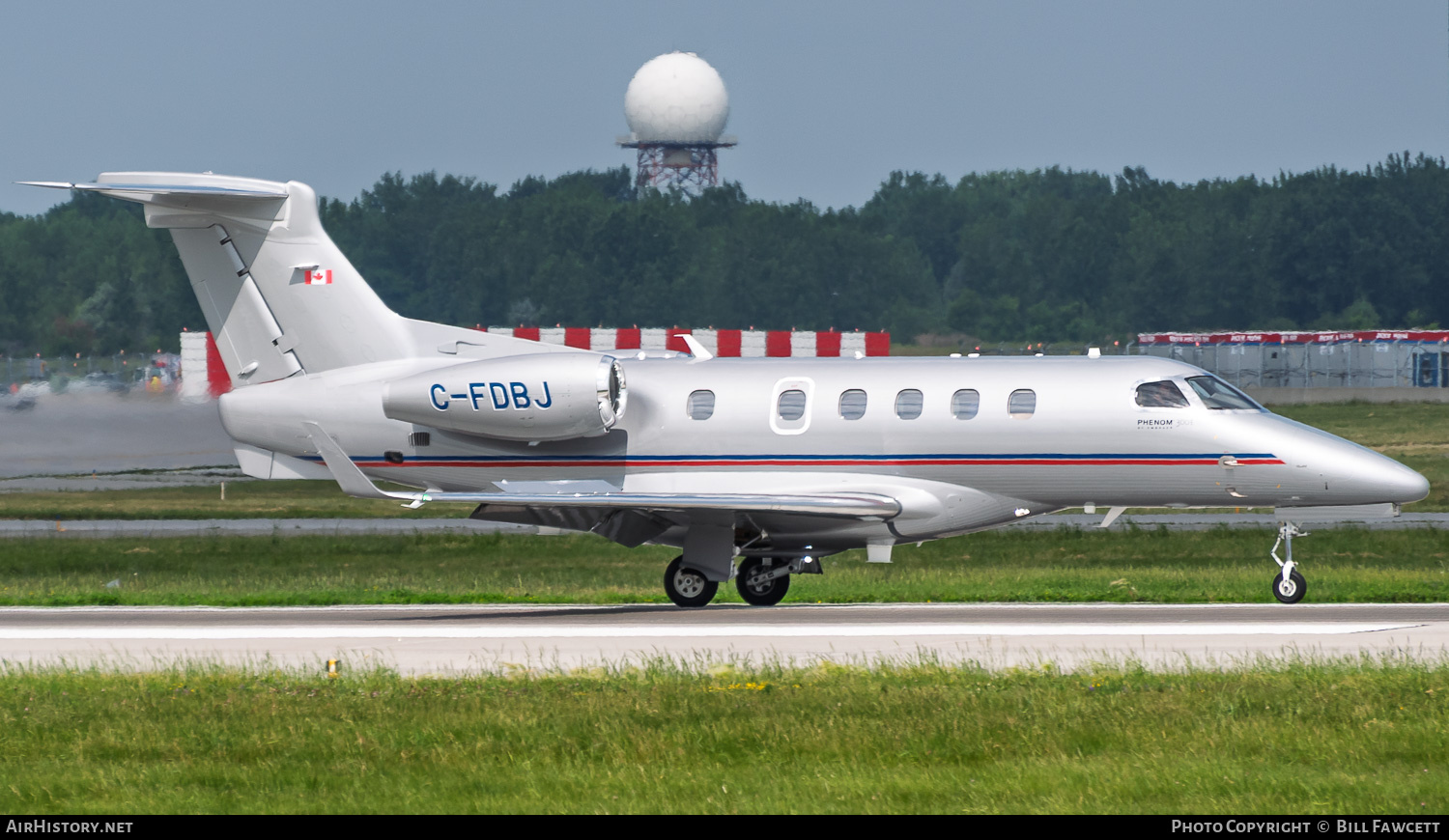 Aircraft Photo of C-FDBJ | Embraer EMB-505 Phenom 300 | AirHistory.net #820375