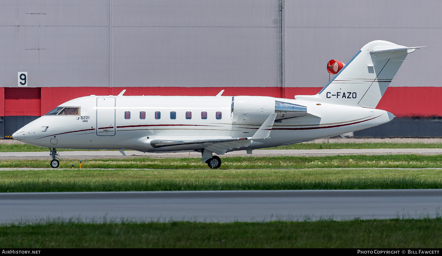 Aircraft Photo of C-FAZO | Bombardier Challenger 650 (CL-600-2B16) | AirHistory.net #820386