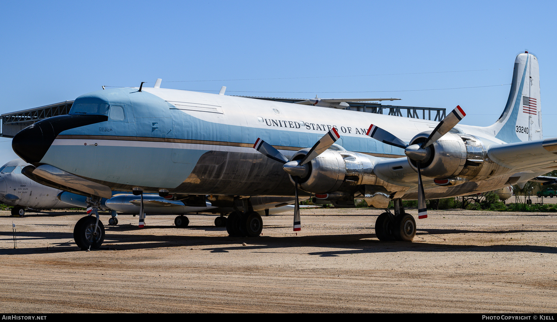 Aircraft Photo of 53-3240 / 33240 | Douglas VC-118A Liftmaster | USA - Air Force | AirHistory.net #820423