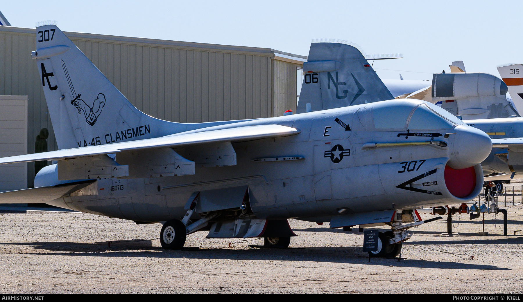 Aircraft Photo of 160713 | Vought A-7E Corsair II | USA - Navy | AirHistory.net #820436
