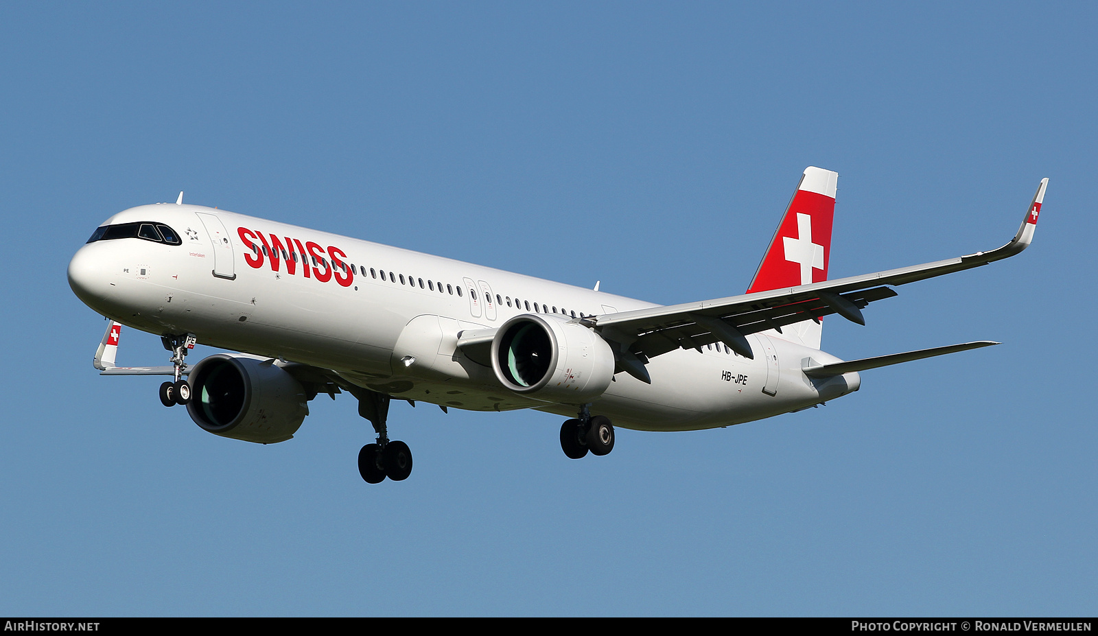 Aircraft Photo of HB-JPE | Airbus A321-271NX | Swiss International Air Lines | AirHistory.net #820456