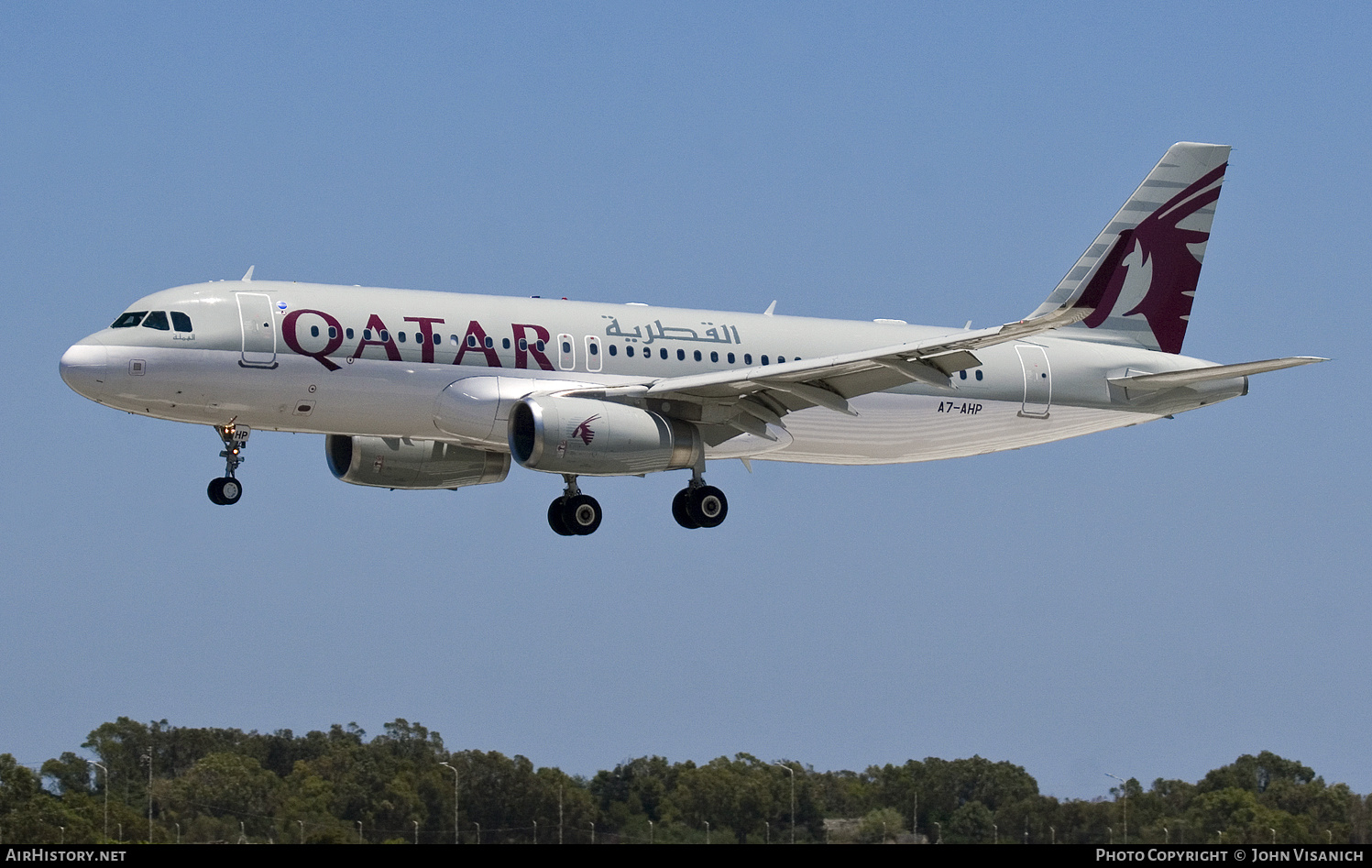 Aircraft Photo of A7-AHP | Airbus A320-232 | Qatar Airways | AirHistory.net #820469