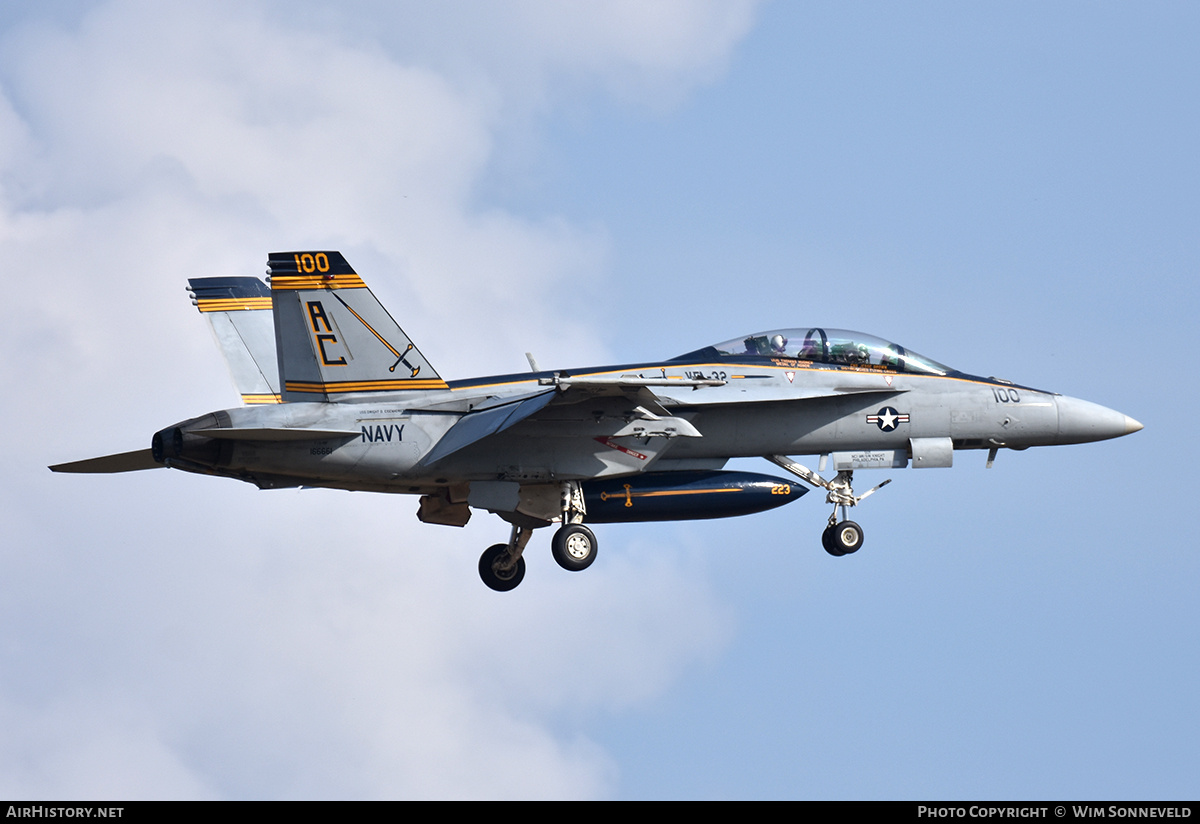 Aircraft Photo of 166661 | Boeing F/A-18F Super Hornet | USA - Navy | AirHistory.net #820546